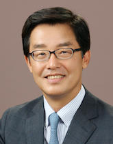 Cheol-Hee Park