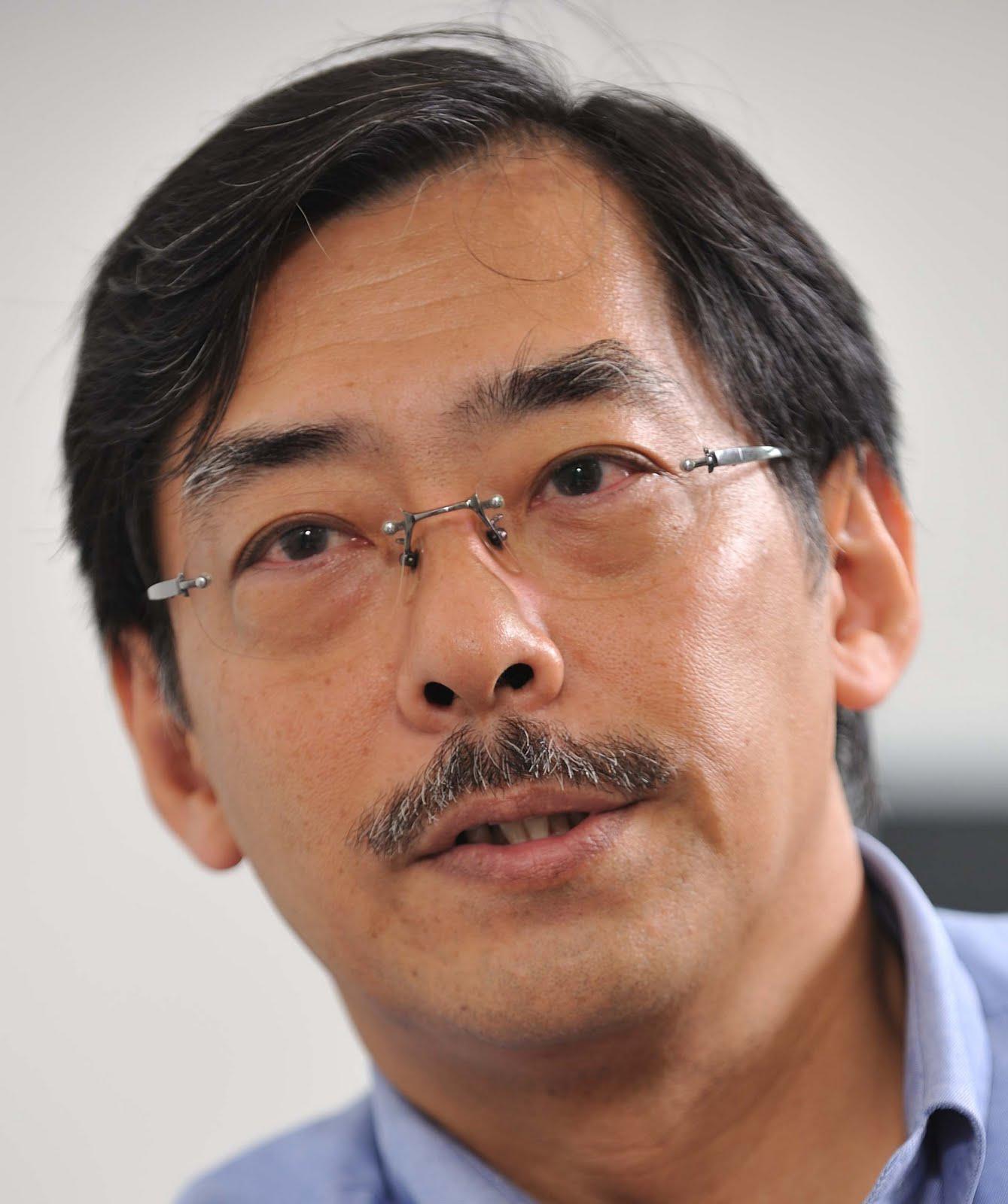 Takeshi Iwatsubo 
