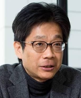 Tsutomu Watanabe